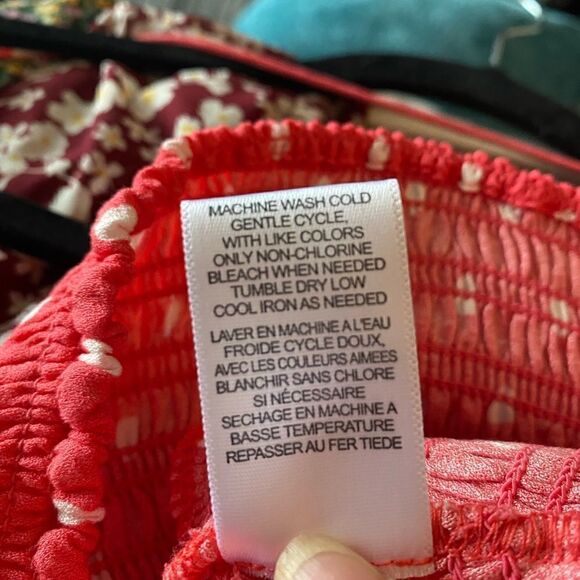 NWOT AFRM Polka Dot Crop Top size large - Picture 7 of 8